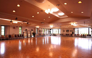 �͌��� ���a�c�z�e�� �z�[��