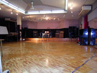 �͌��� �z�e���L�������b�g���C�u�X�^�W�I