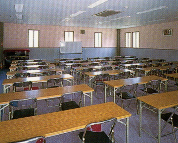 �͌��΁@�N���u�E���E�t�F�X�^�@��z�[��