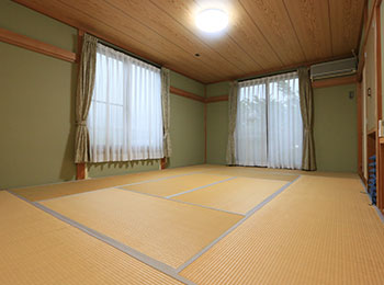 �͌��΁@���y���h�Ȃ����� �q��