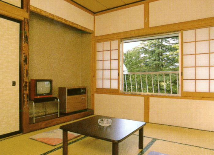 �͌��΁@�j���[�n�C�c �q��