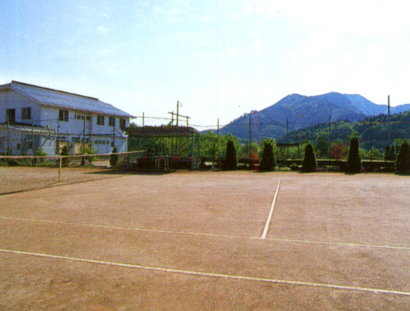 �͌��Ό��R���̃N���[�R�[�g