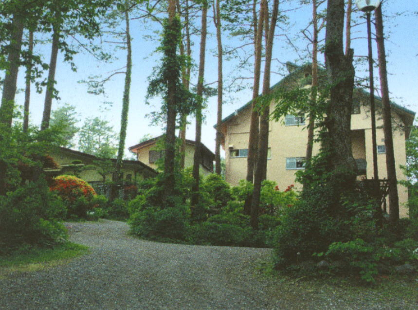 �E�썂���z�e���O��