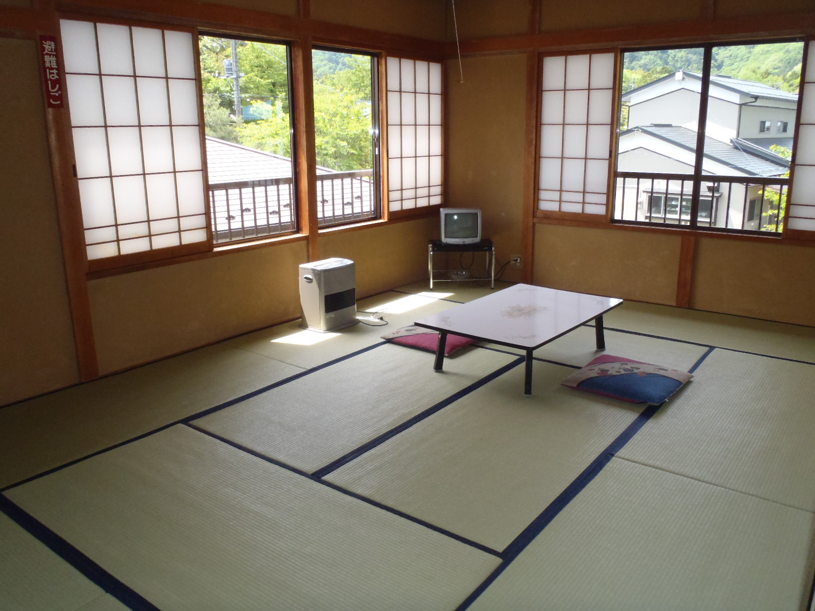 ���i�΁@���h�یc�@�q��