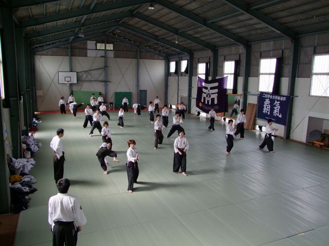 �R���΁@�j���[������