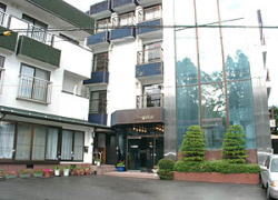 �R���΁@�j���[������