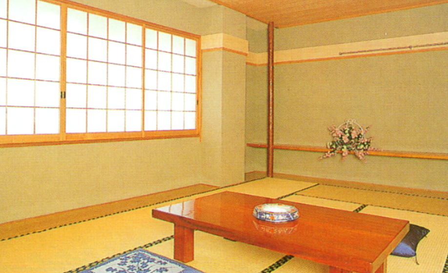 �R���΁@���Α��@�q��