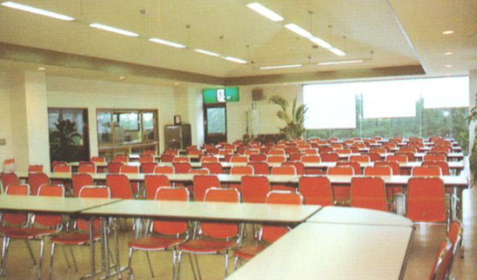 �R���΁@�v���U�z�e��