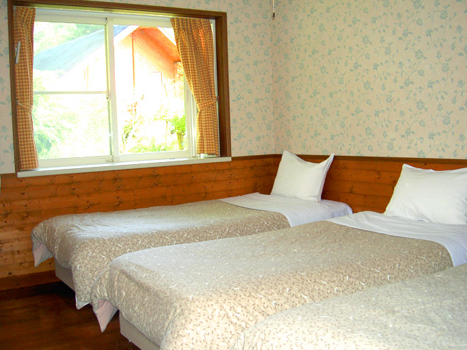 �R���΁@�y���V�����X�e�b�v�n�E�X