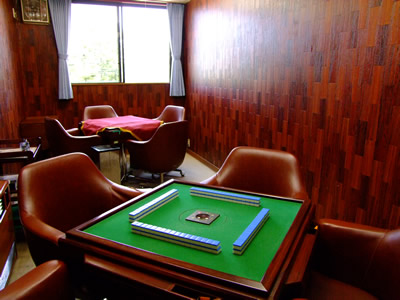 �R���΁@�Ԃ̏h �����₷