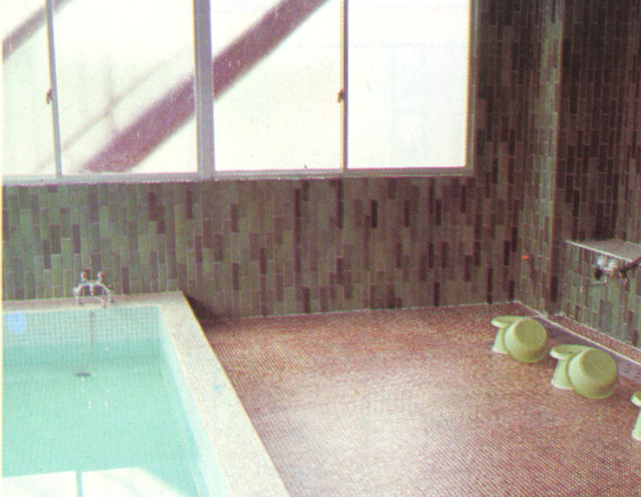 �R���΁@���[�g�s�A�e�j�X���b�a