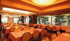 �r�܃��C�����z�e��