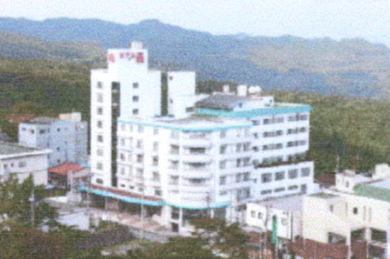 �ɍ��ۉ���@�z�e���� �O��