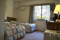 �j�j�q�z�e�����ڍ�