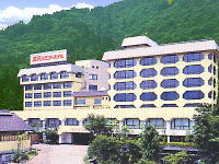 越後湯沢温泉 湯沢グランドホテル 外観