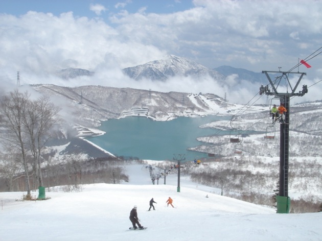 ������E�݂܂��X�L�[�p�[�N